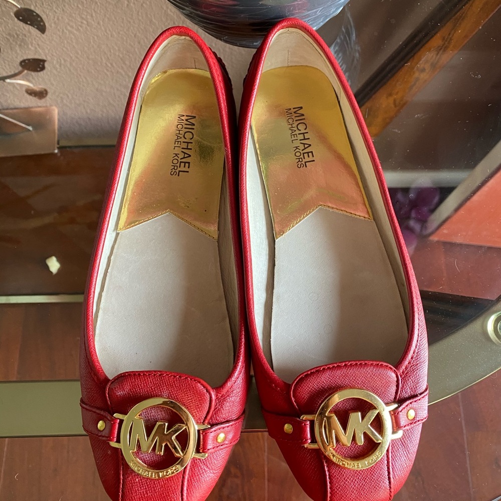 Michael Kors flats